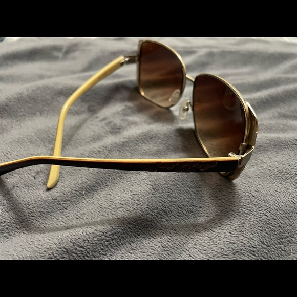 Sunglasses Fashion - Picture 3 of 5